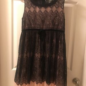 Black/Pink Lace Cocktail Dress